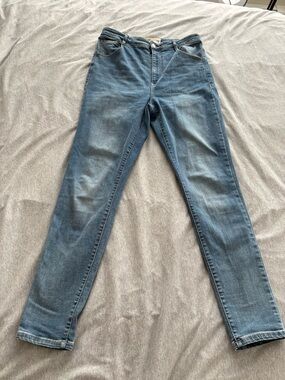 Garage Women's Blue Skinny Jeans in Size 11